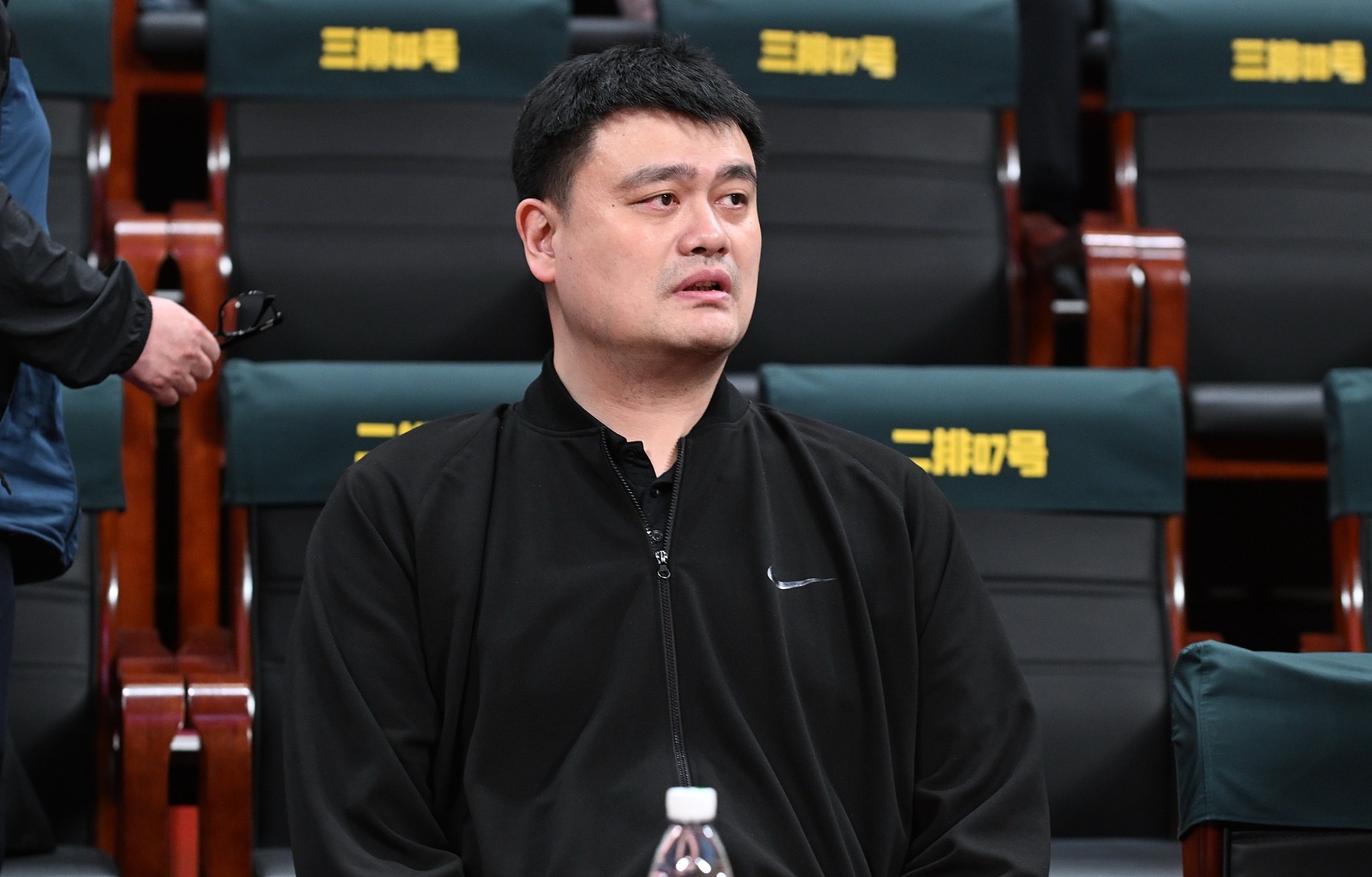 索要NBA养老金?姚明NBA生涯长达9年💰️现在每年可领2.2万刀
